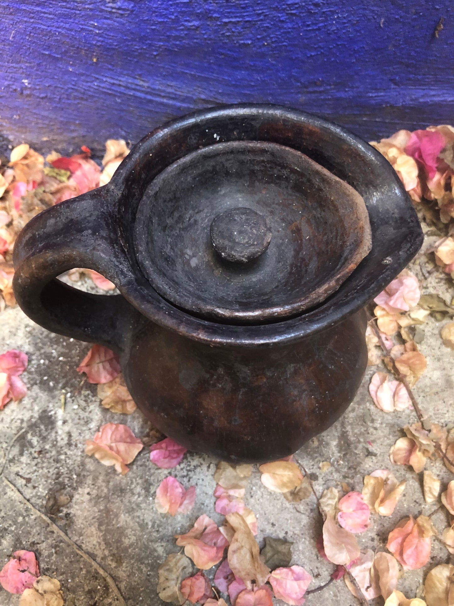 El Salvadoran Black Clay Coffee Jug